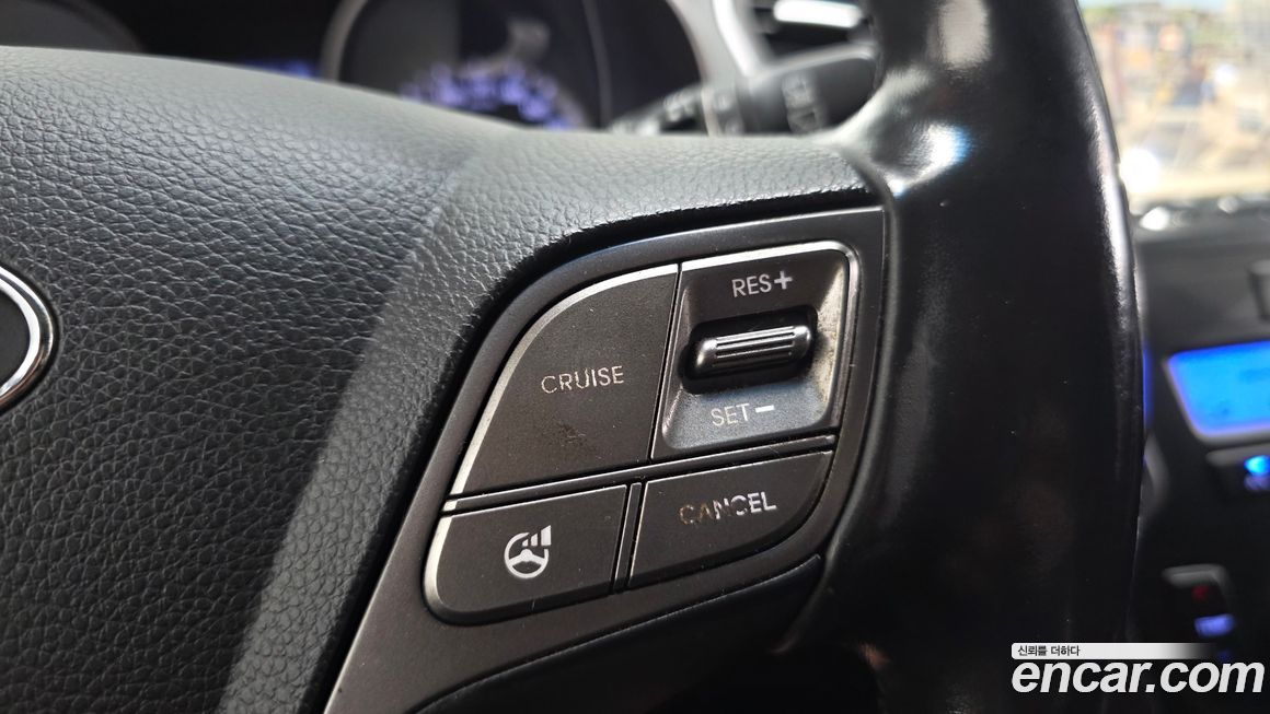 Hyundai Santafe 2015