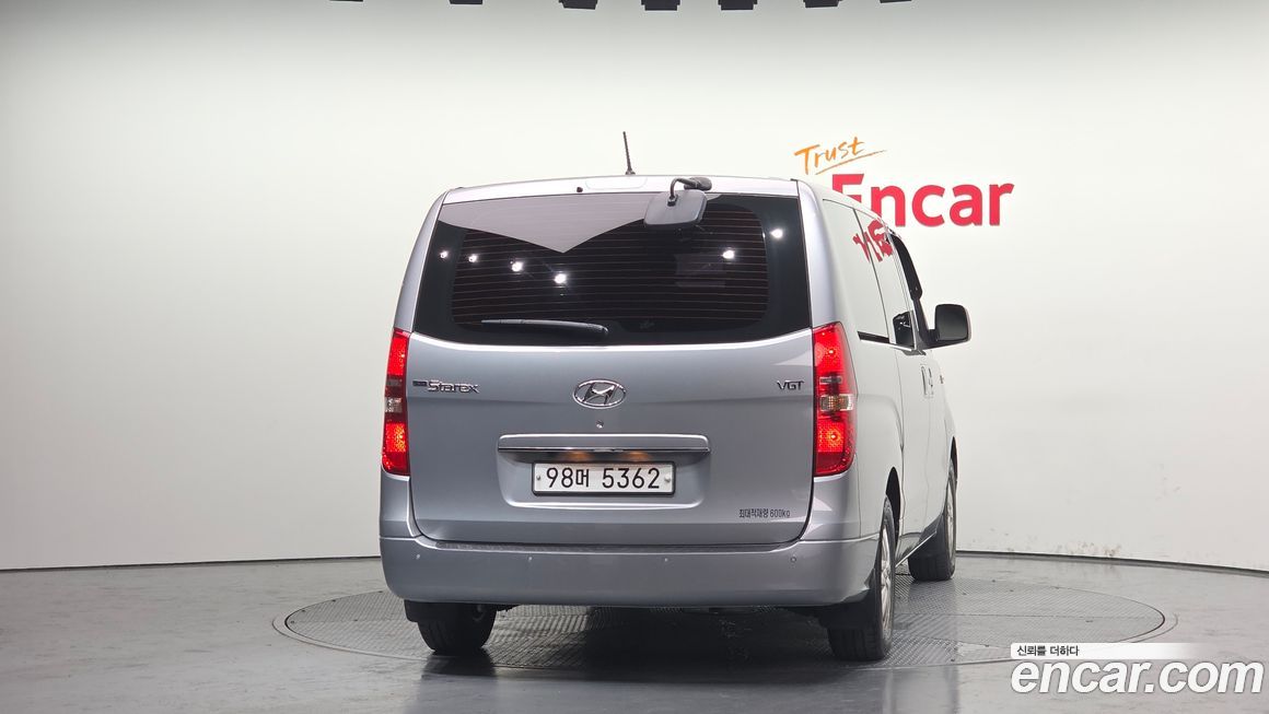 Hyundai Starex 2016