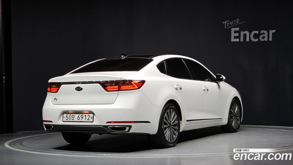 Kia K7 2017