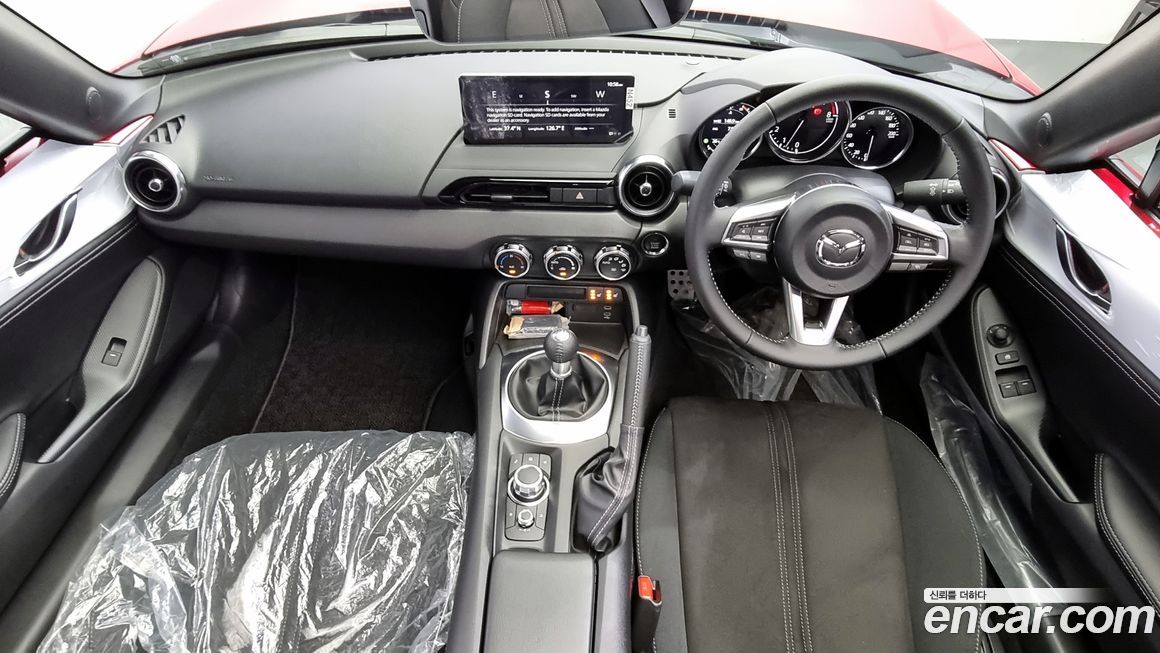 Mazda MX-5 Miata 2024