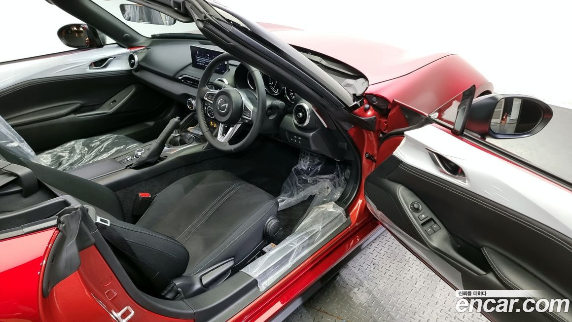 Mazda MX-5 Miata 2024