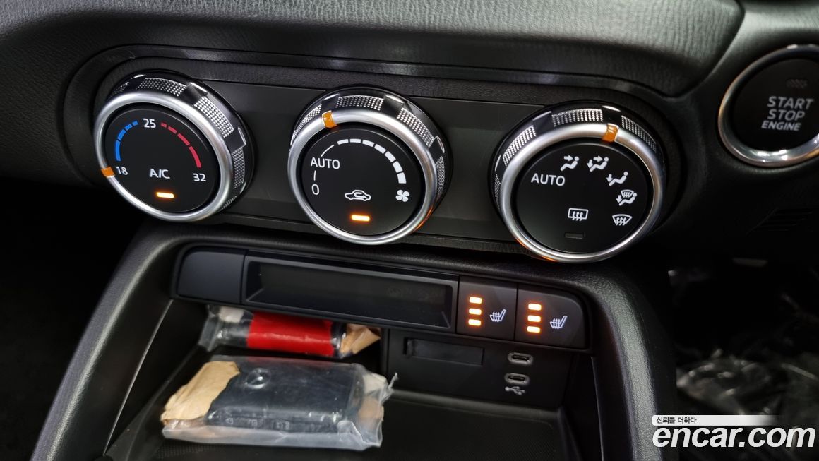 Mazda MX-5 Miata 2024