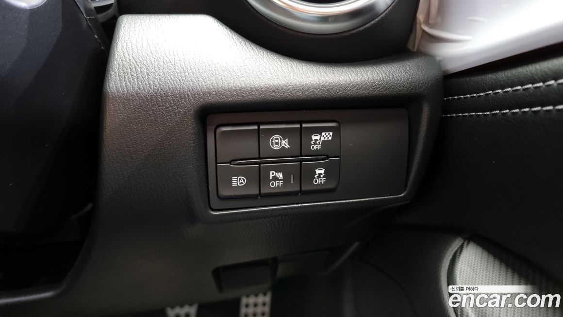 Mazda MX-5 Miata 2024