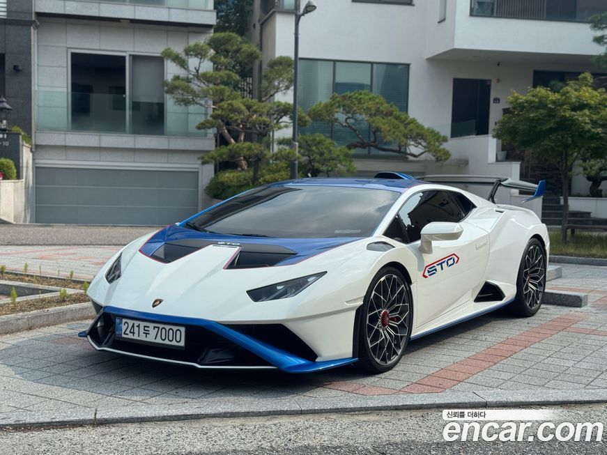 Lamborghini Huracan 2022