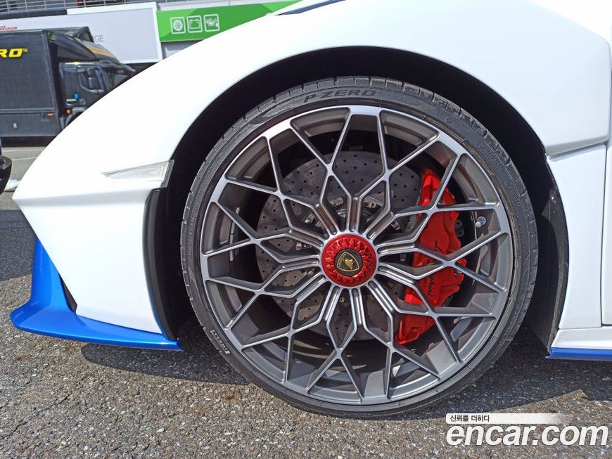 Lamborghini Huracan 2022