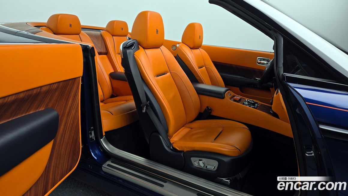 Rolls-Royce Dawn 2017