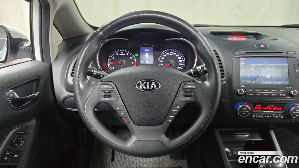 Kia K3 2013