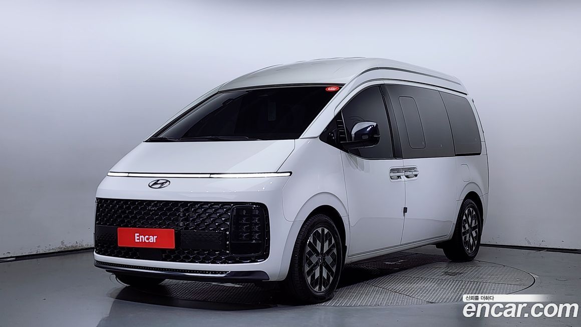 Hyundai Staria 2023