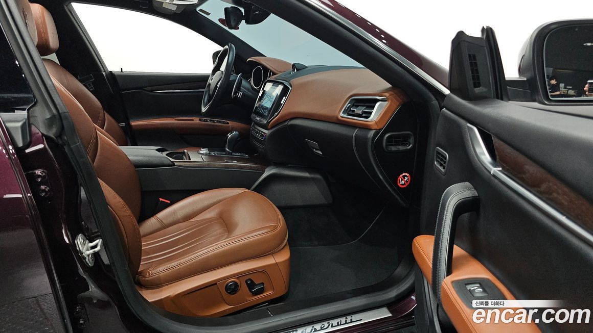 Maserati Ghibli 2017