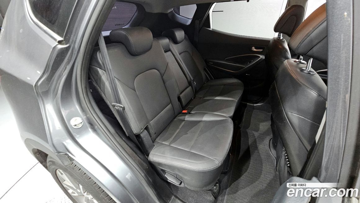 Hyundai Santafe 2015