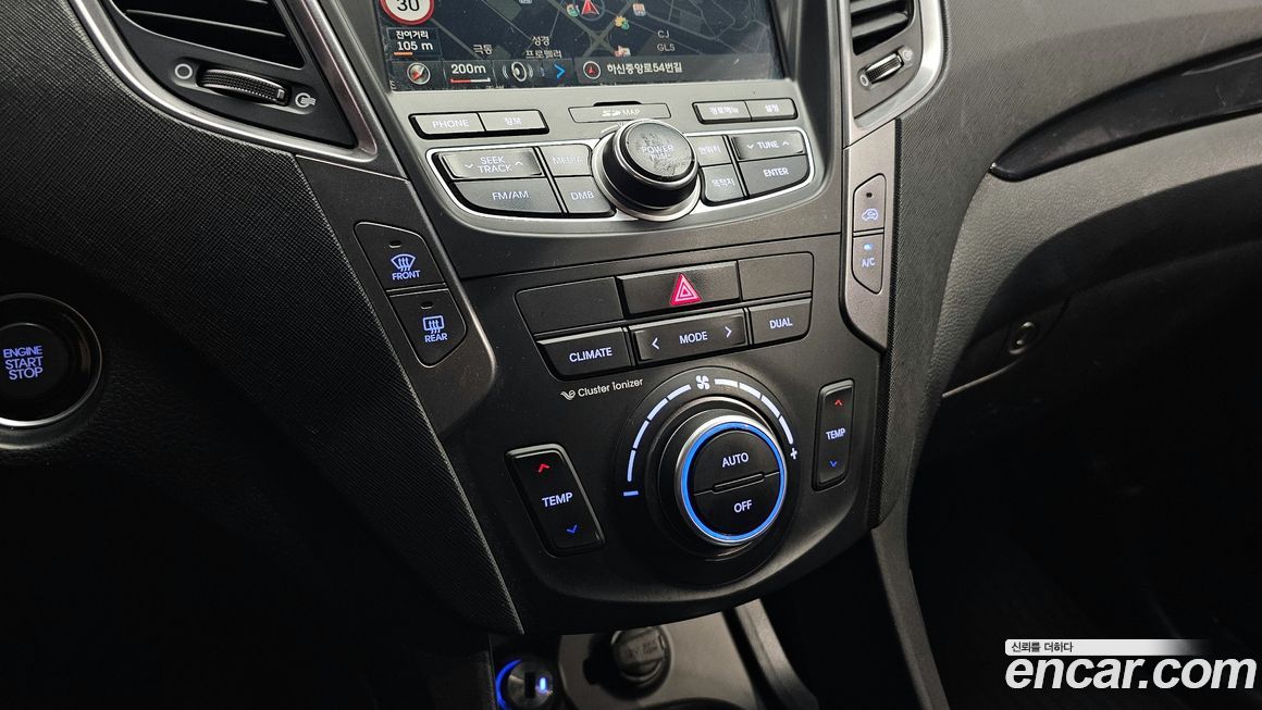 Hyundai Santafe 2015