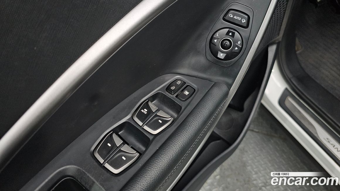 Hyundai Santafe 2015