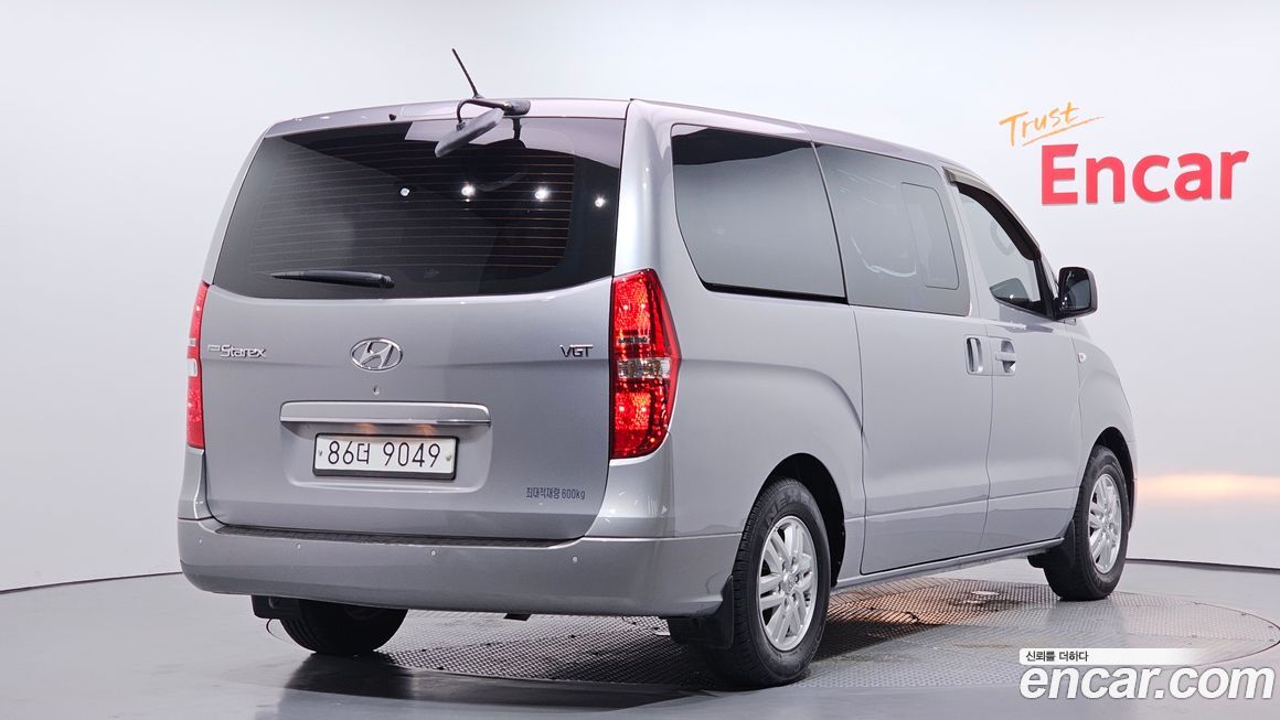 Hyundai Starex 2016