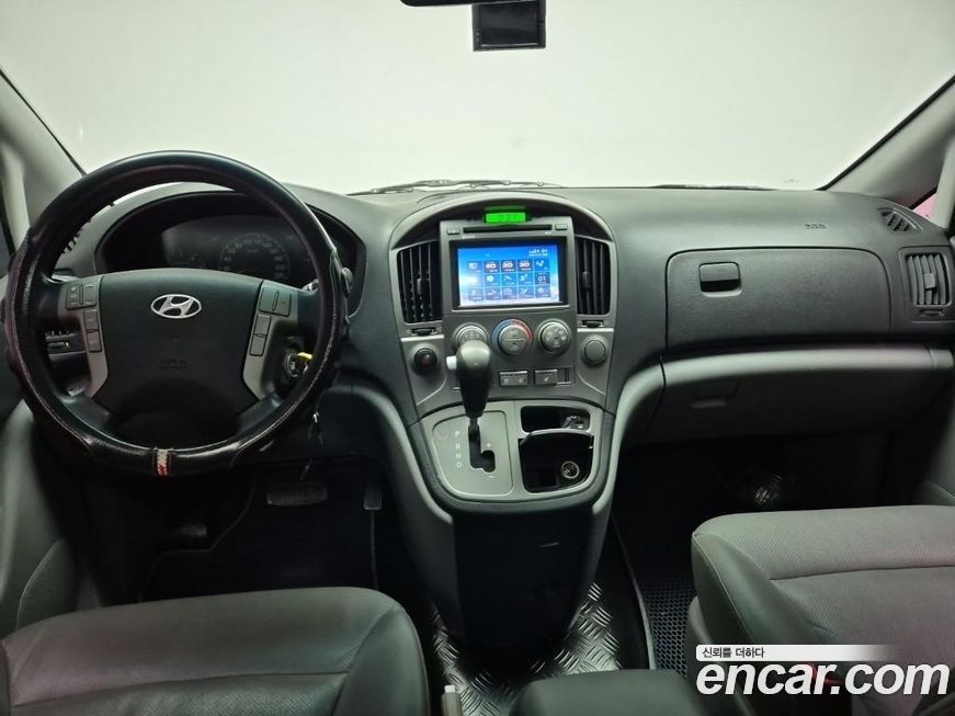 Hyundai Starex 2015