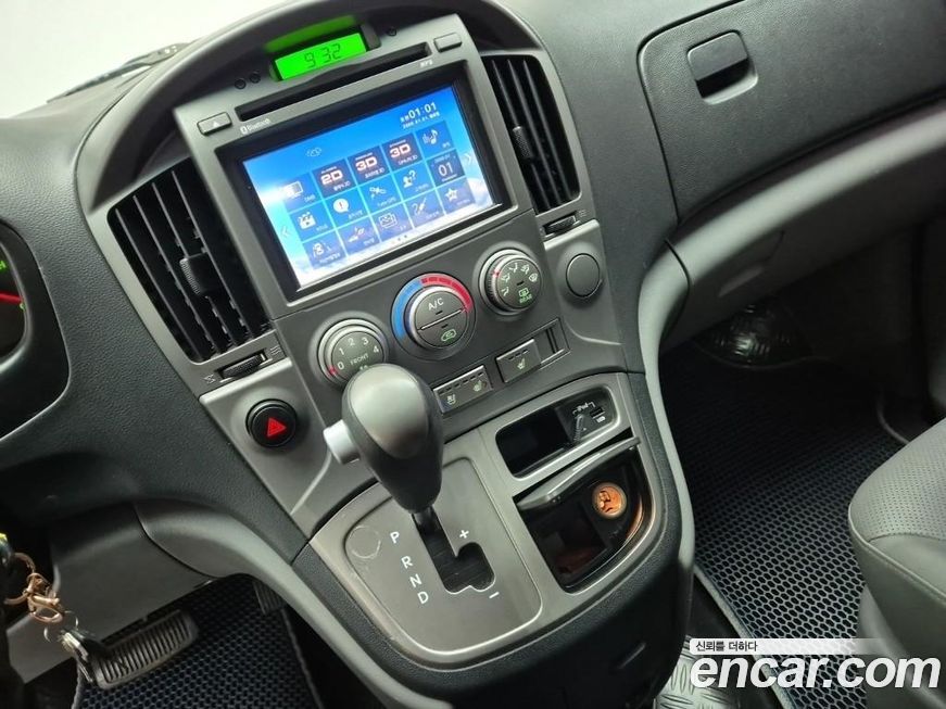 Hyundai Starex 2015