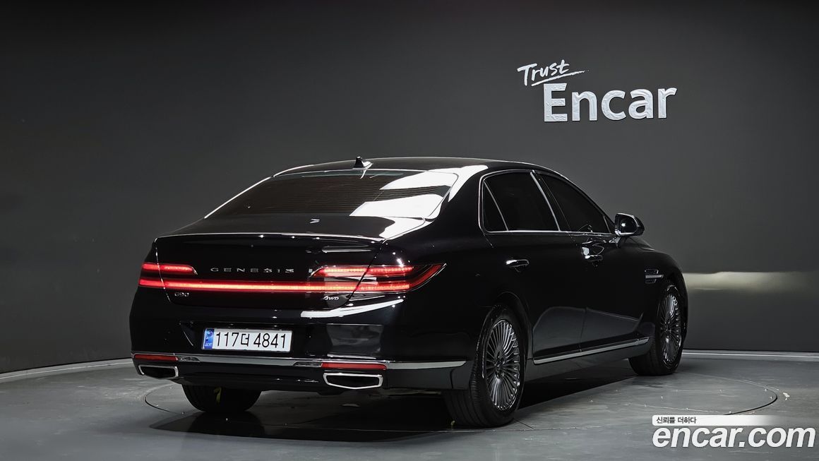 Genesis G90 2021