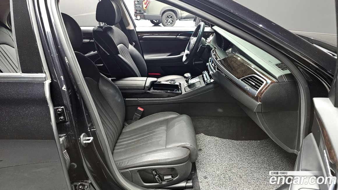 Genesis G90 2021