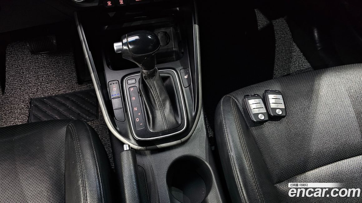 Kia Carens 2016