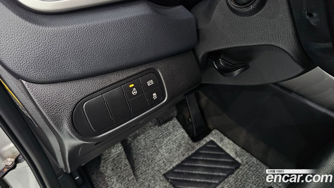 Kia Carens 2016