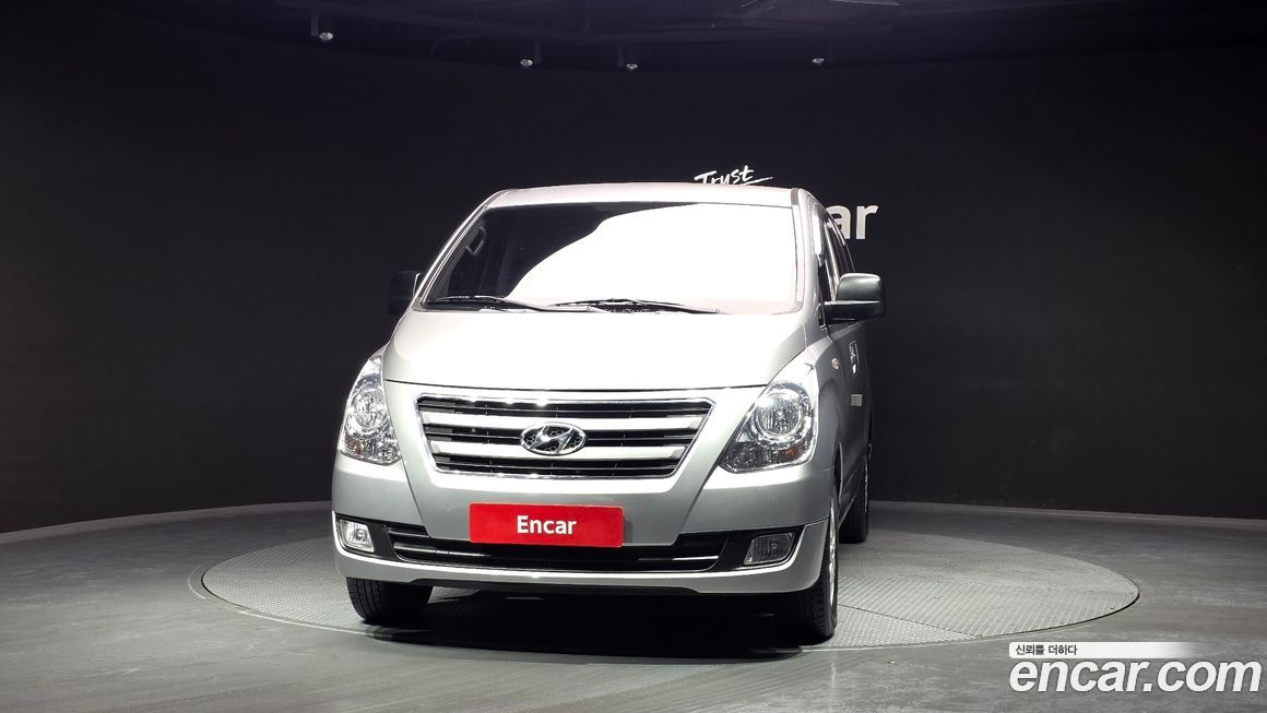 Hyundai Starex 2018