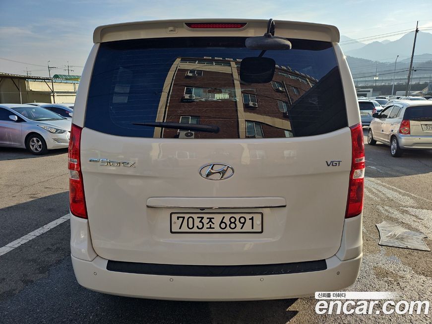 Hyundai Starex 2018