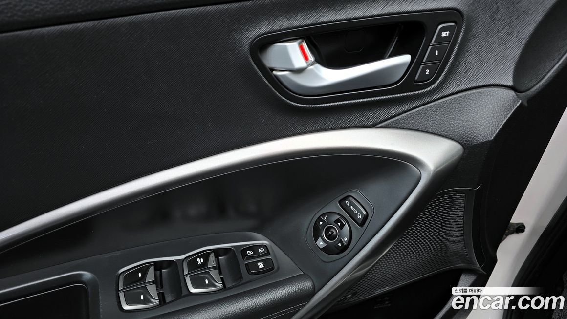 Hyundai Santafe 2015