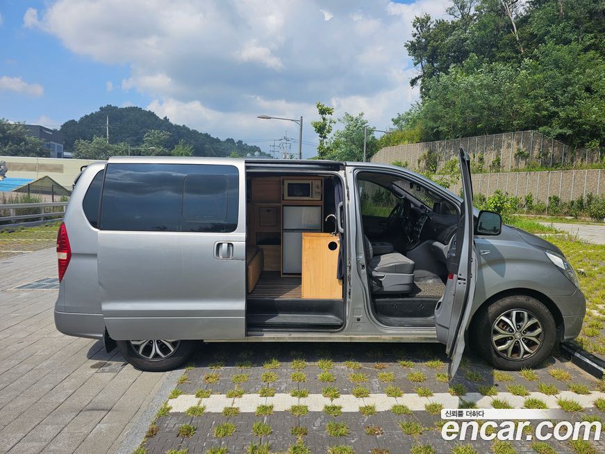 Hyundai Starex 2012