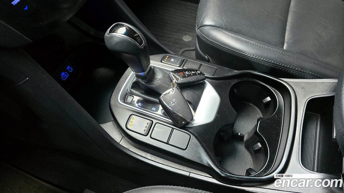 Hyundai Santafe 2016