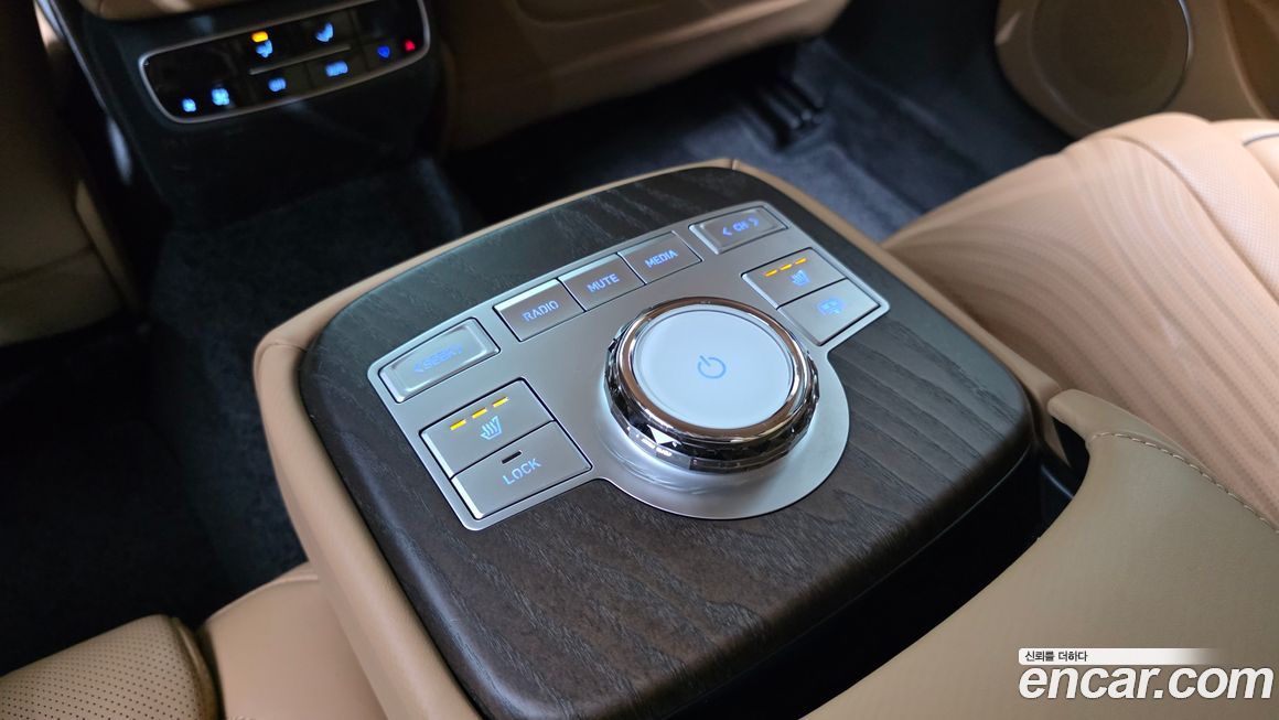 Genesis G80 2023