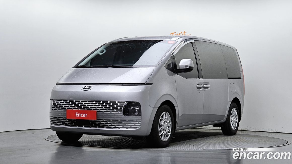 Hyundai Staria 2022