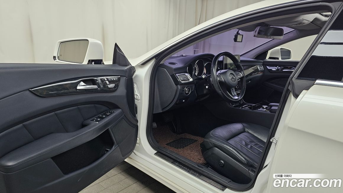 Mercedes-Benz CLS-Class 2016