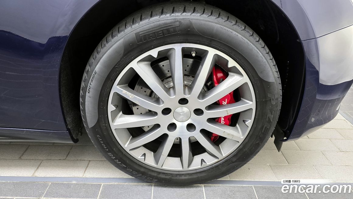 Maserati Ghibli 2014