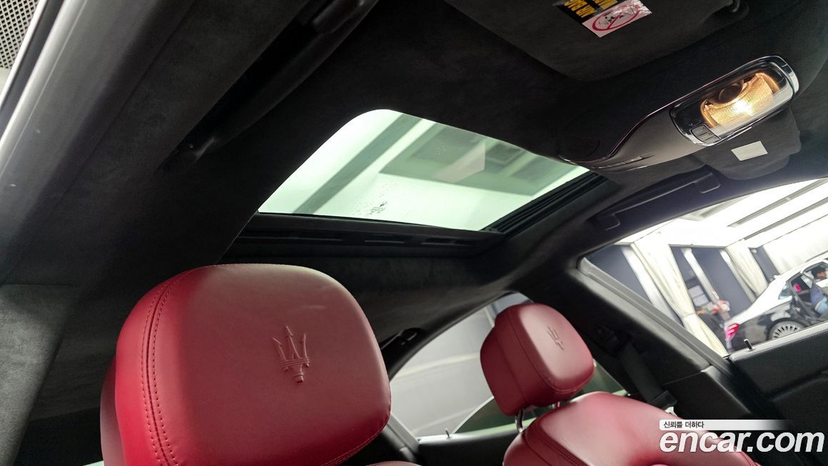 Maserati Ghibli 2014