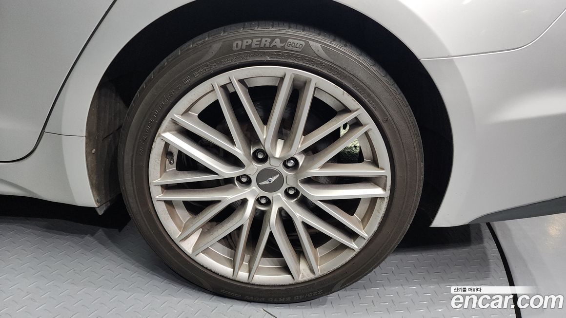Genesis G70 2019