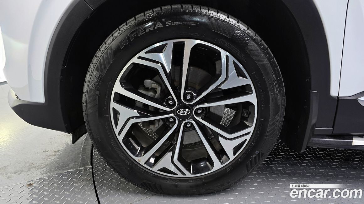 Hyundai Santafe 2020