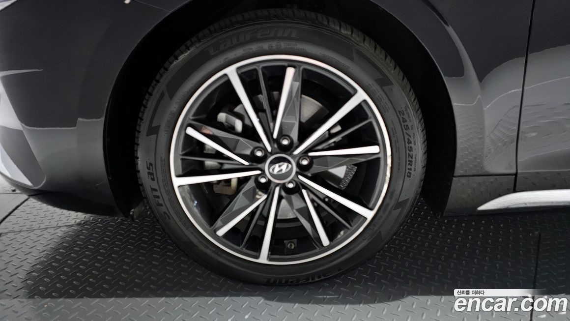 Hyundai Grandeur 2020