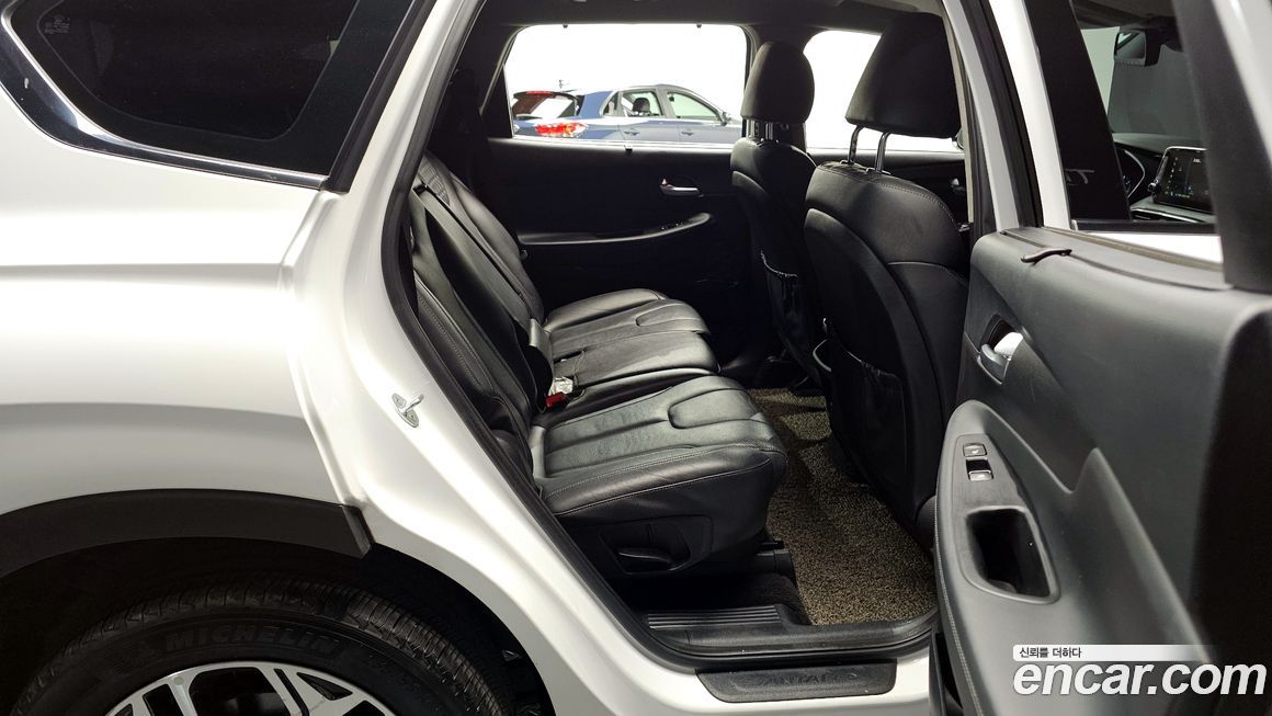 Hyundai Santafe 2020