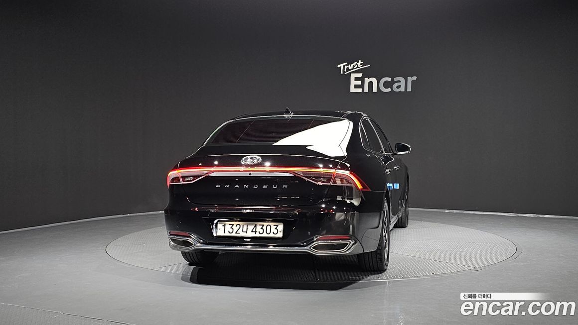 Hyundai Grandeur 2020