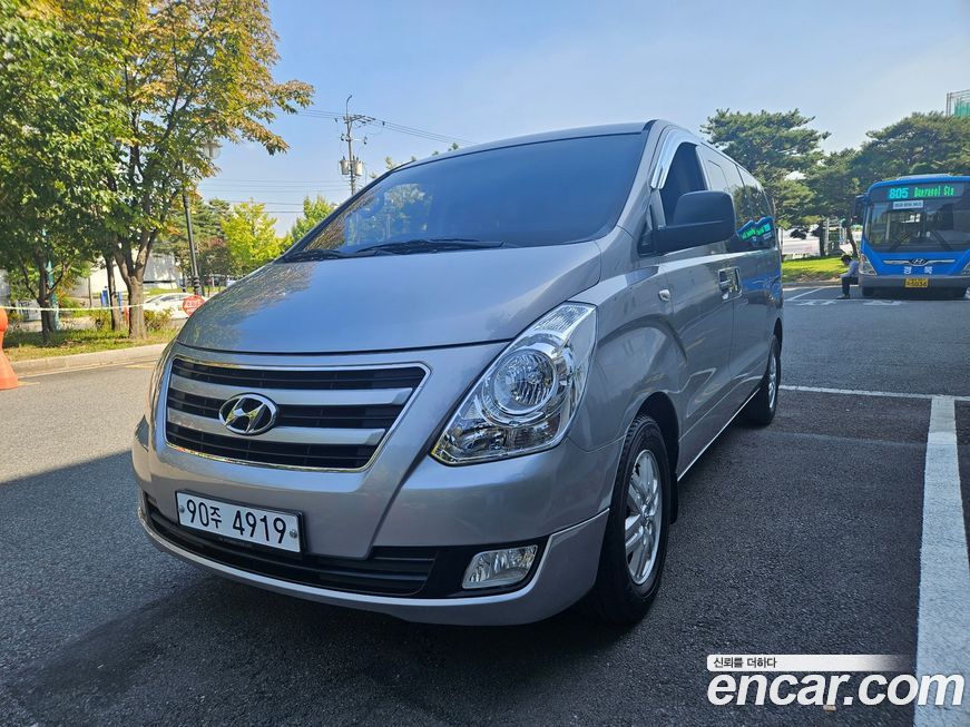 Hyundai Starex 2017