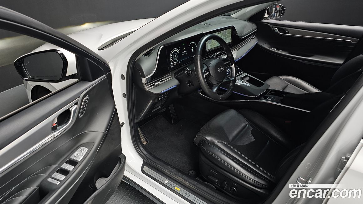 Hyundai Grandeur 2022