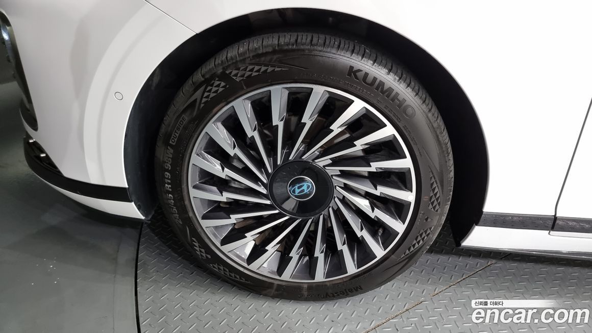 Hyundai Grandeur 2023