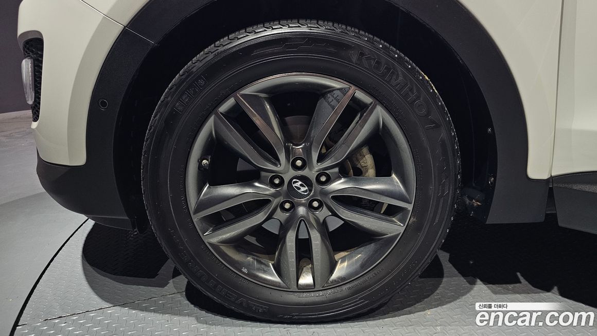 Hyundai Santafe 2015