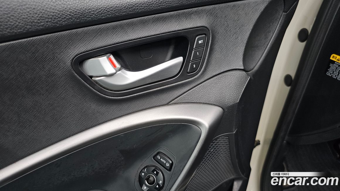 Hyundai Santafe 2015