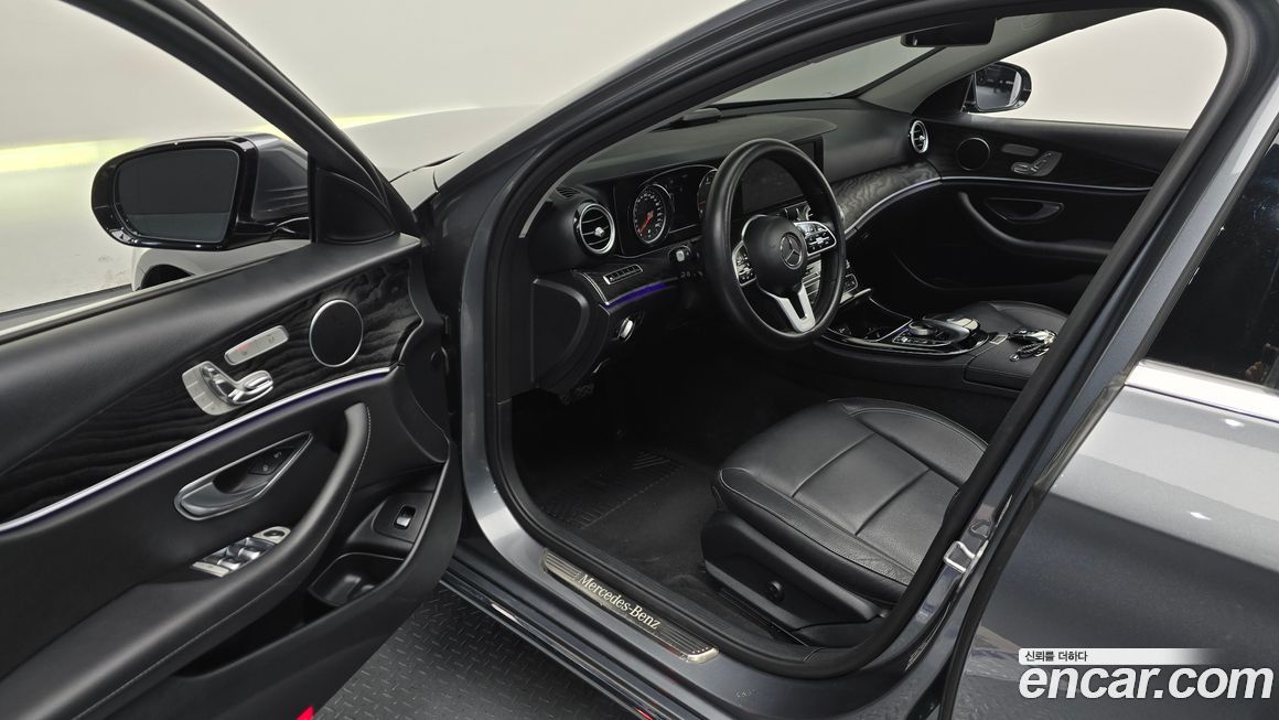 Mercedes-Benz E-Class 2019