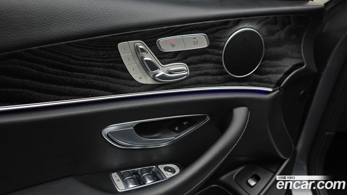 Mercedes-Benz E-Class 2019