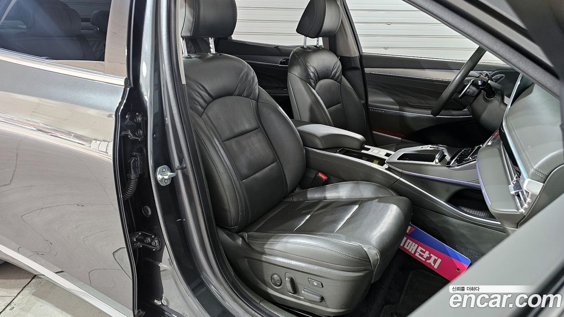 Hyundai Grandeur 2020