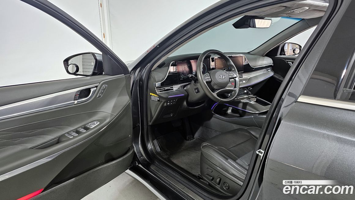 Hyundai Grandeur 2020