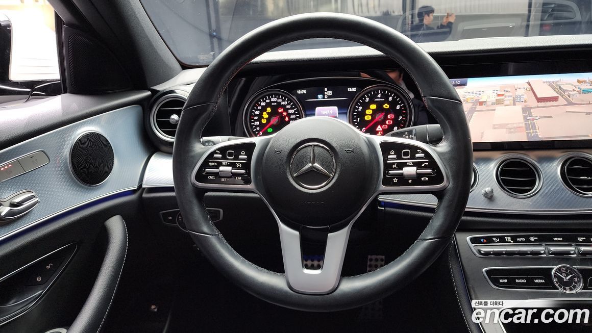 Mercedes-Benz E-Class 2020