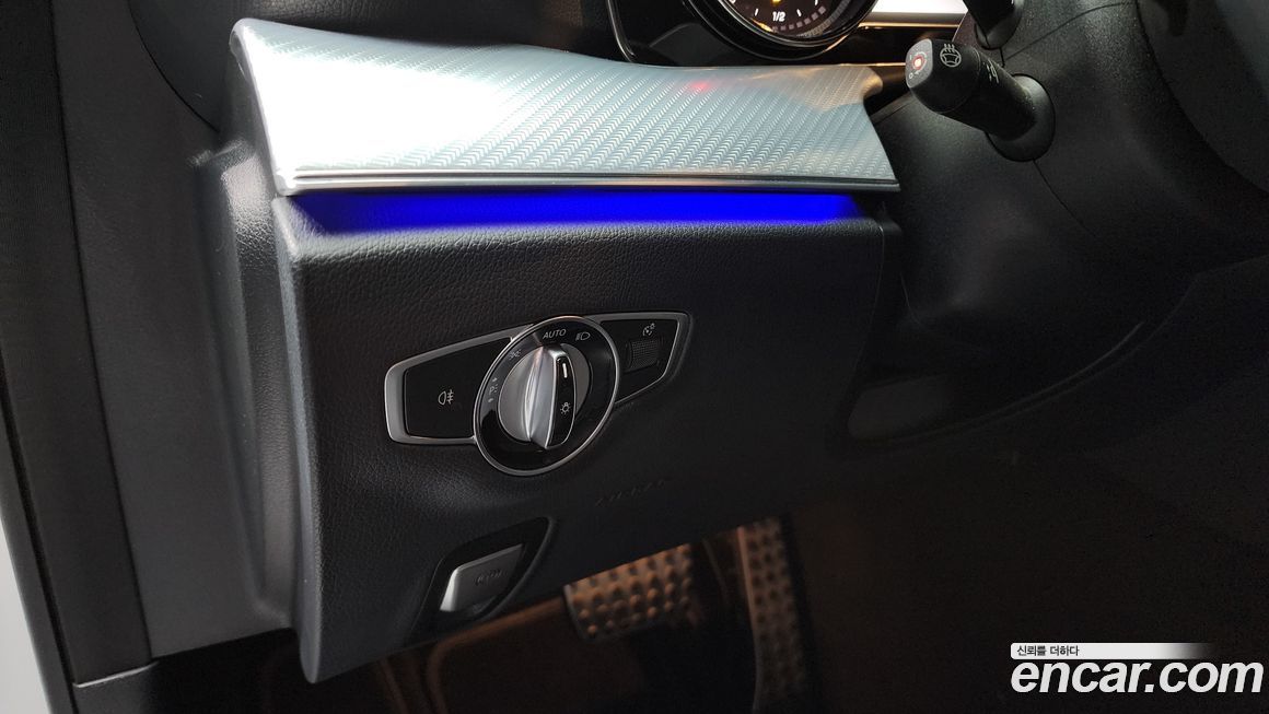 Mercedes-Benz E-Class 2020