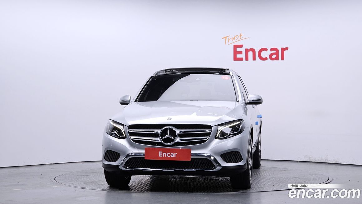 Mercedes-Benz GLC-Class 2018
